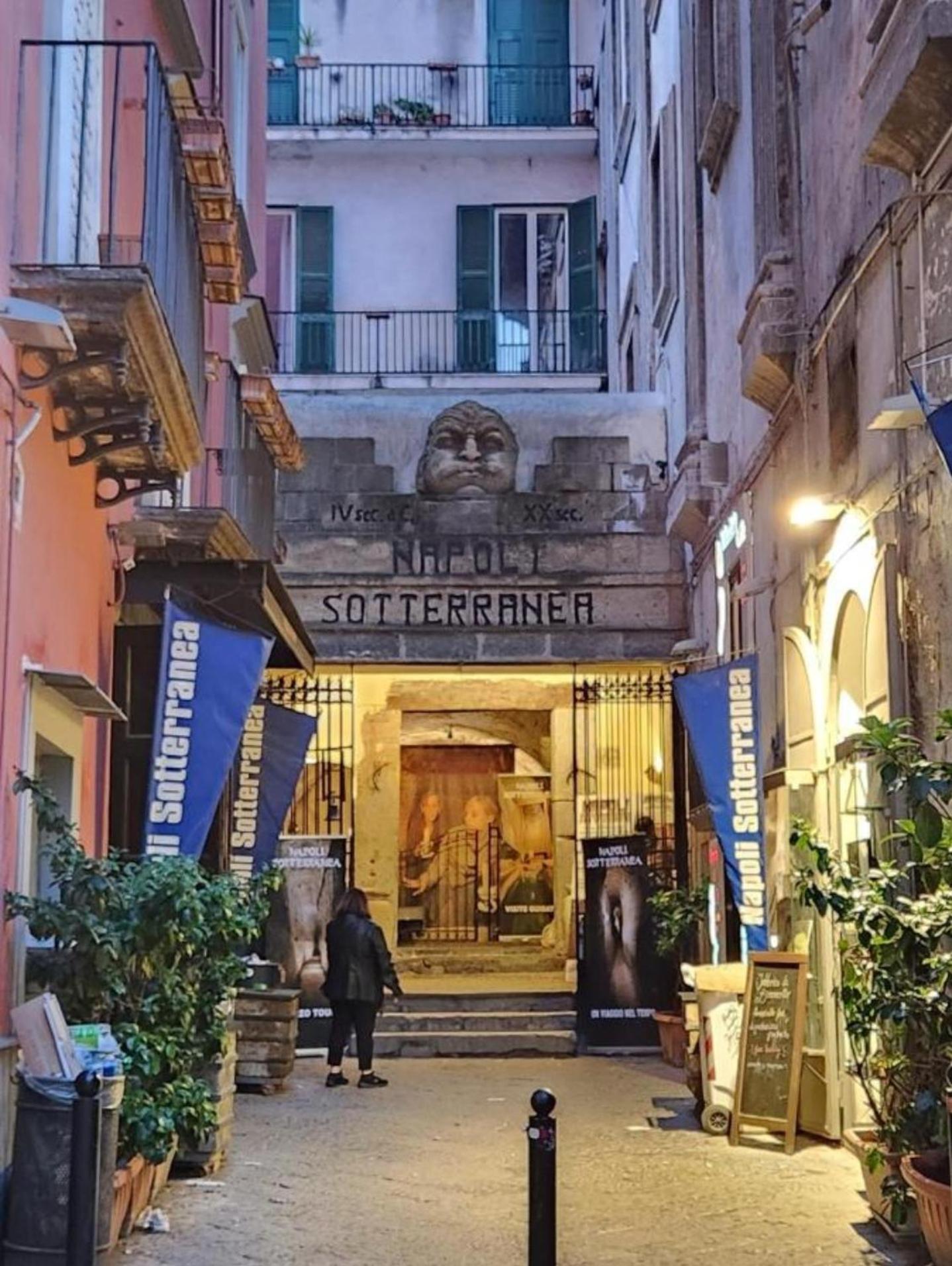 Terrazza Spaccanapoli Centro Storico Exterior foto